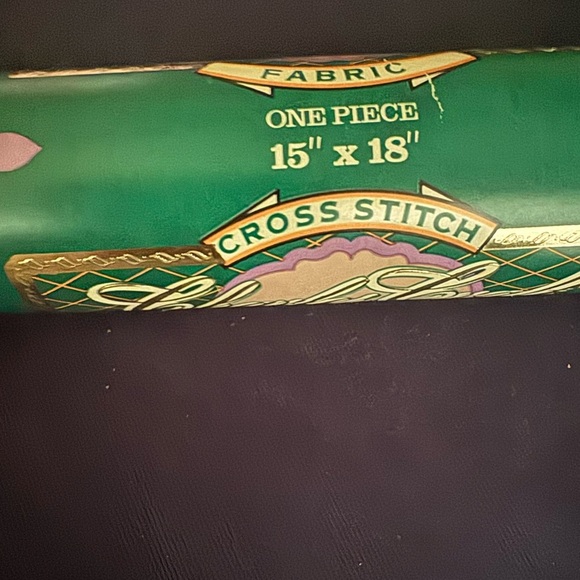 New Charles Craft Classic Reserve Black Cross Stitch Fabric 15" x 18 - Picture 5 of 6